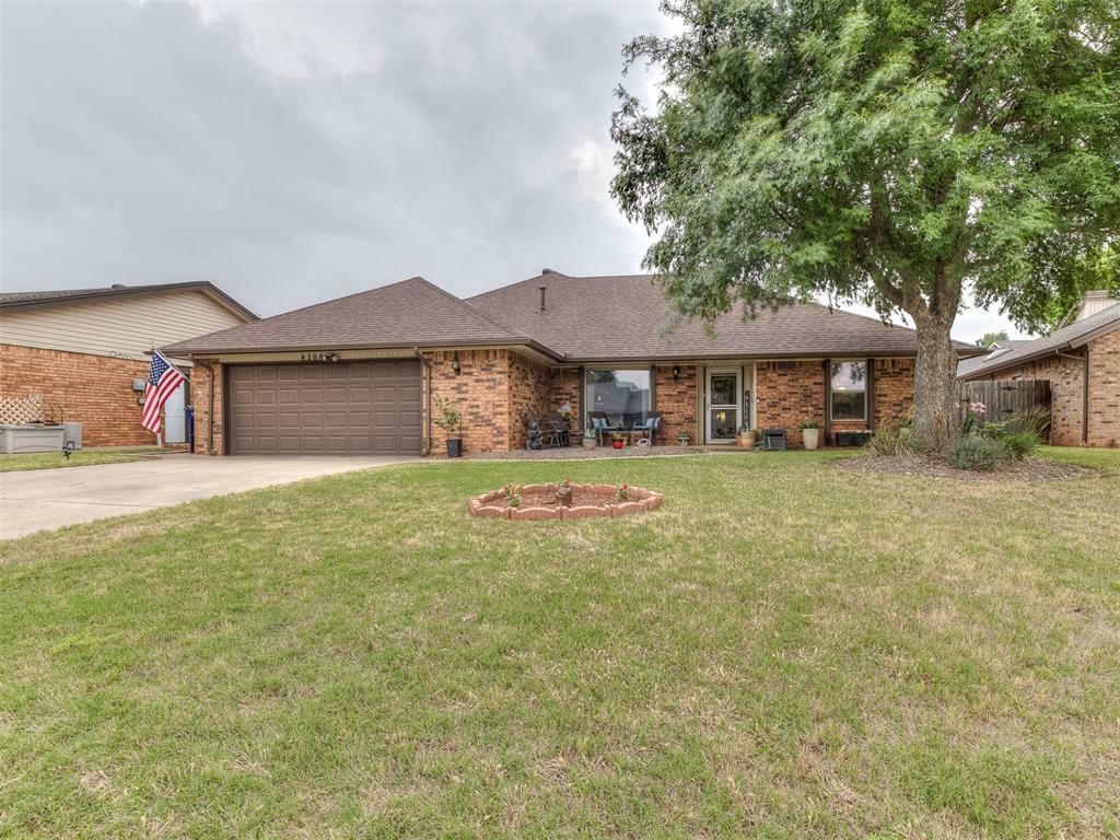 Property Photo:  8208 NW 119th Street  OK 73162 