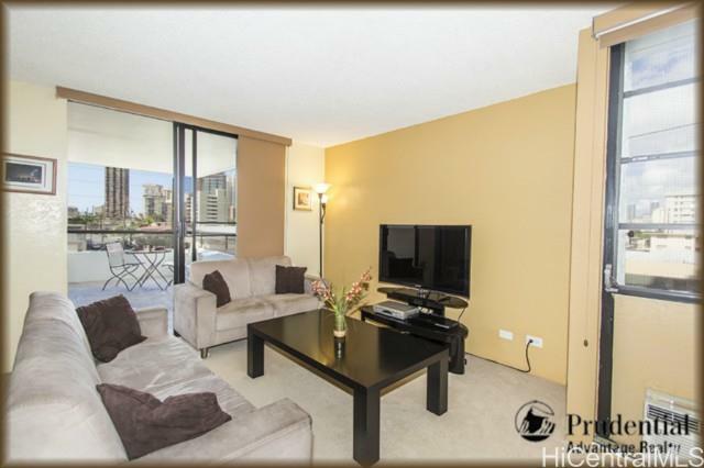 Property Photo:  2100 Date Street 203  HI 96826 