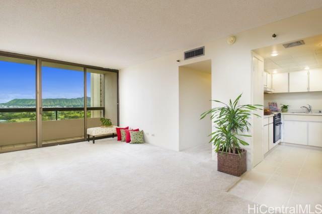 Property Photo:  2499 Kapiolani Boulevard 1607  HI 96826 