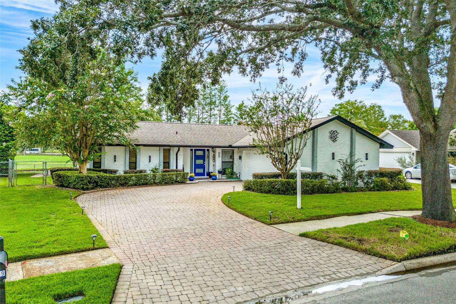 Property Photo:  1389 Sawgrass Court  FL 32792 