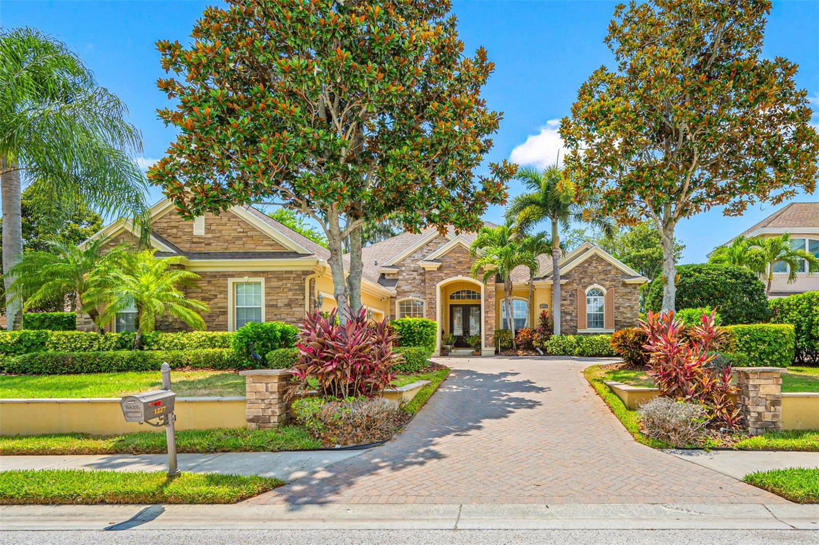 Property Photo:  1227 Toscano Drive  FL 34655 