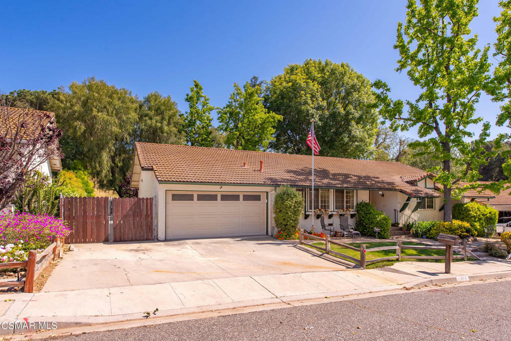 Property Photo:  1474 Mellow Lane  CA 93065 