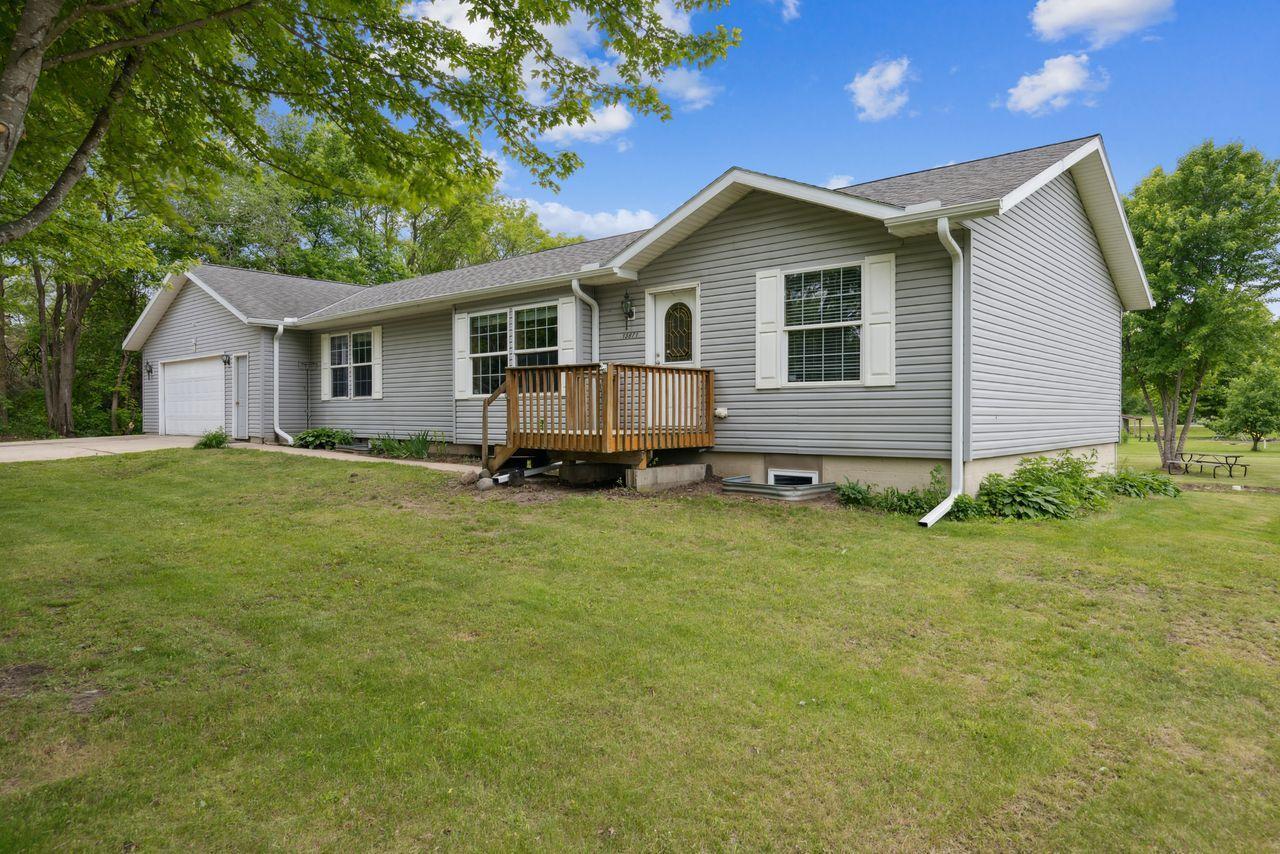 Property Photo: 13871 50th Avenue MN 55382