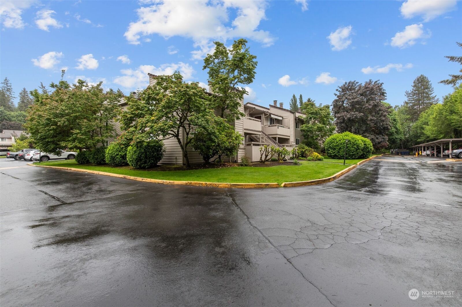 Property Photo:  14200 NE 171st Street F208  WA 98072