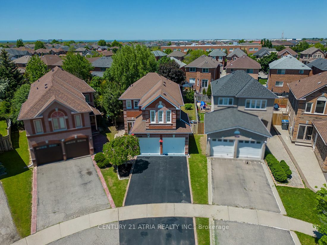 7159 Spyglass Cres  Mississauga ON L5N 7H3 photo