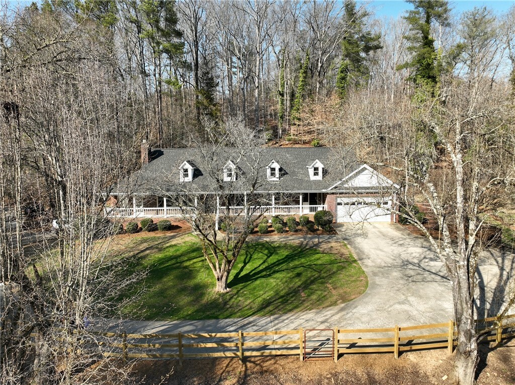 Property Photo:  994 Maw Bridge Road  SC 29630 