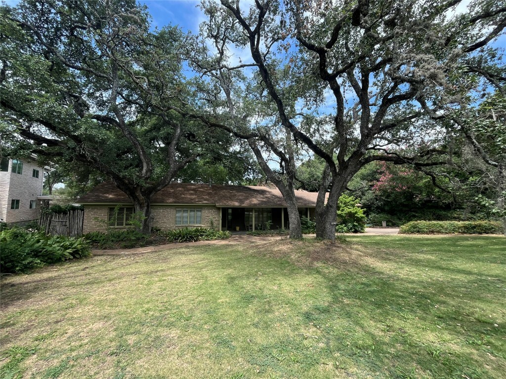 Property Photo:  5424 Shoal Creek Boulevard  TX 78756 