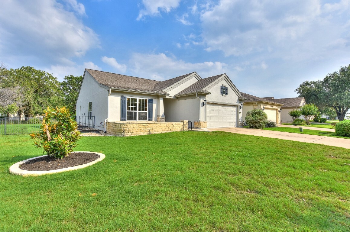 Property Photo:  801 Tea Tree Cove  TX 78633 