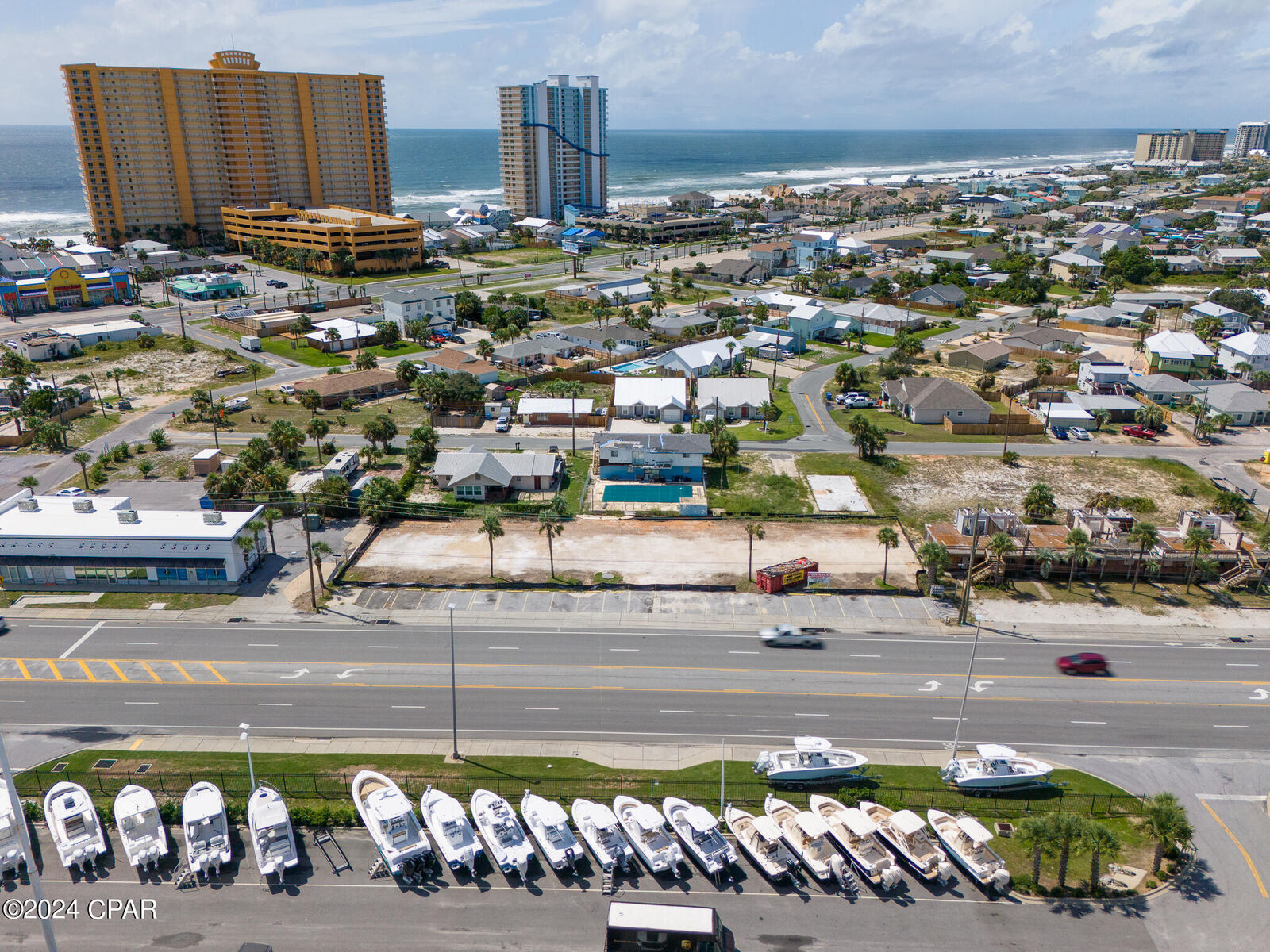 Property Photo:  4010 Thomas Drive  FL 32408 