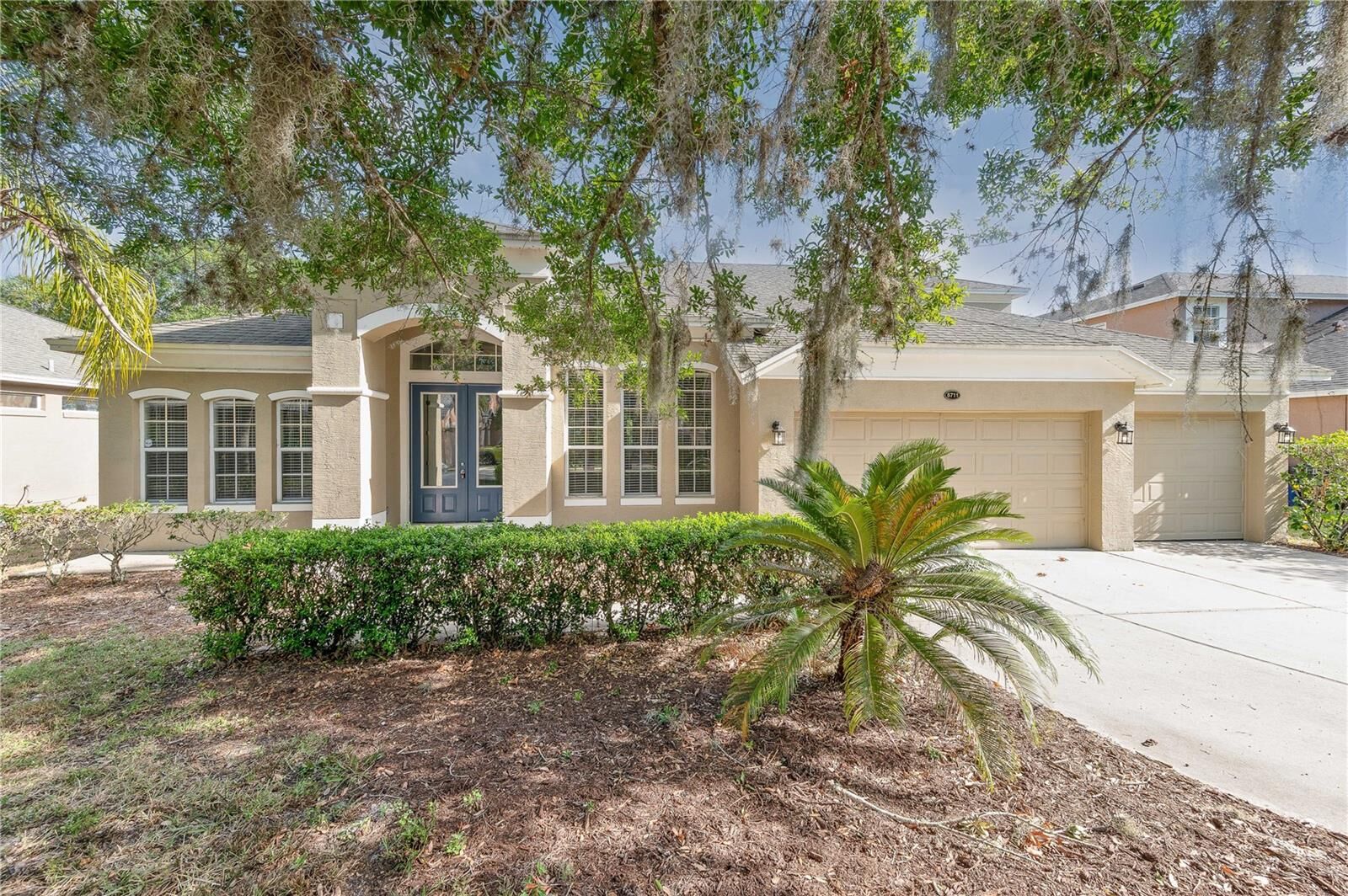 Property Photo:  5711 Bear Stone Run  FL 32765 