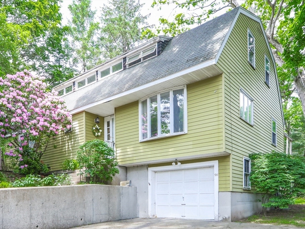 Property Photo:  98 Hunnewell Street  MA 02494 