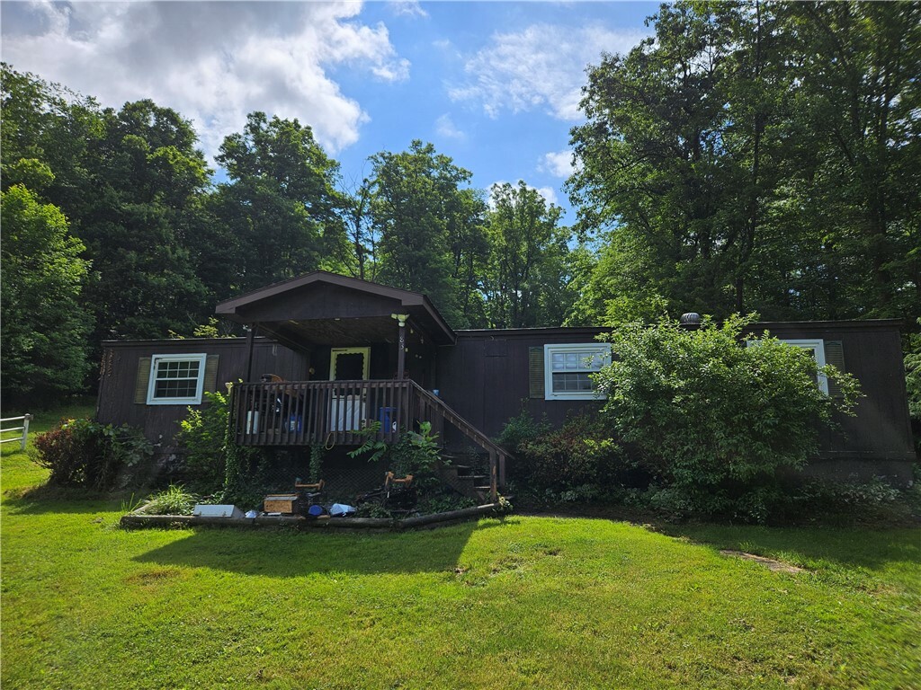 Property Photo:  383 Jericho Rd  PA 15949 