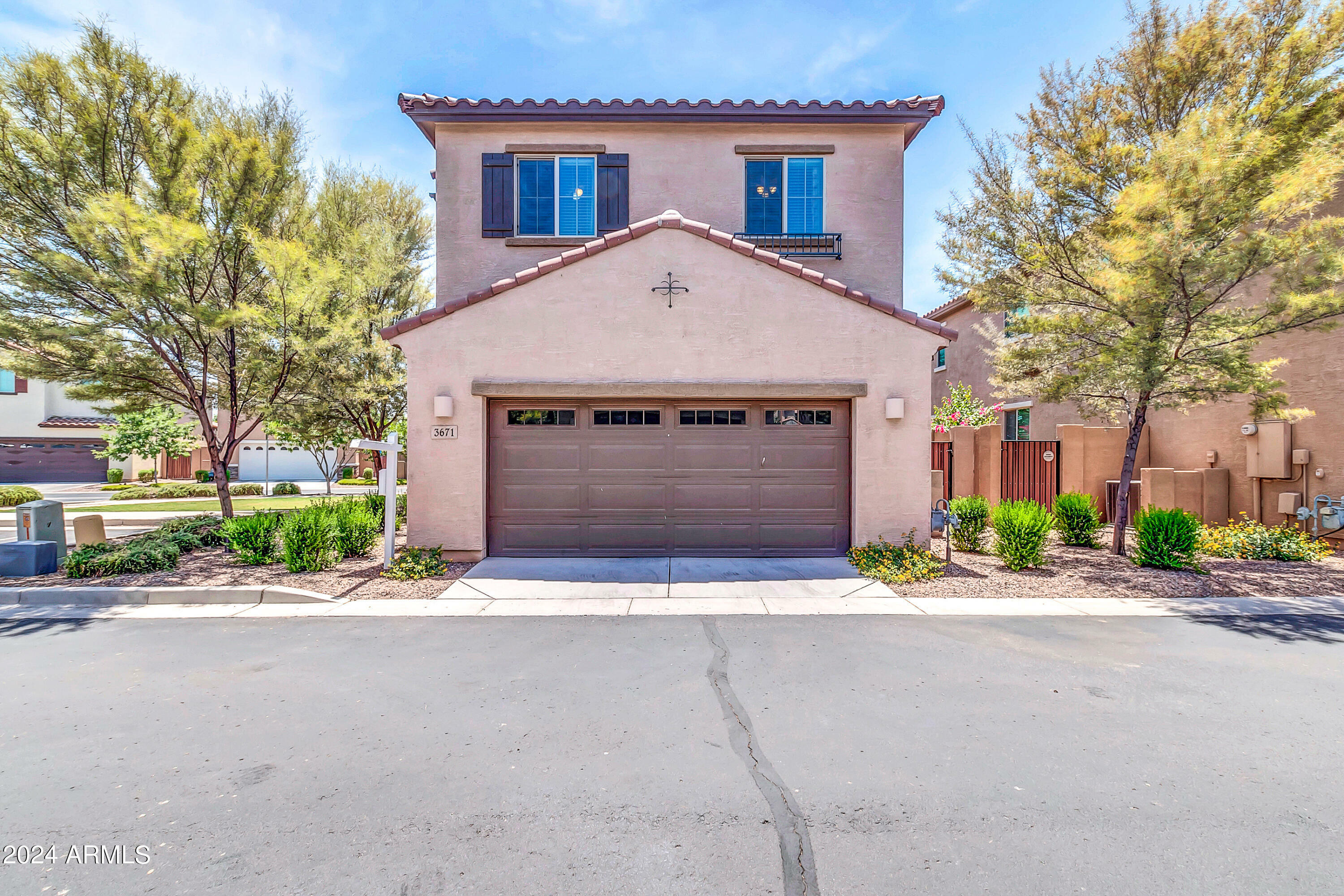 Property Photo:  3671 E Hickory Lane  AZ 85286 