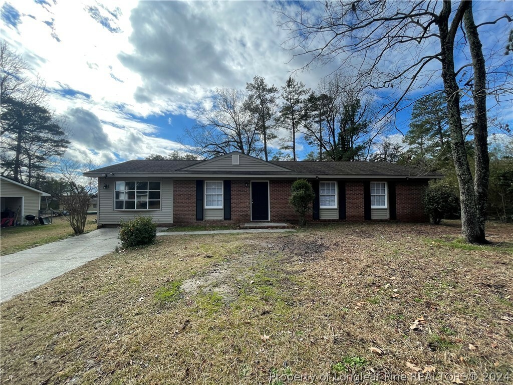 Property Photo:  206 Treadway Court  NC 28311 