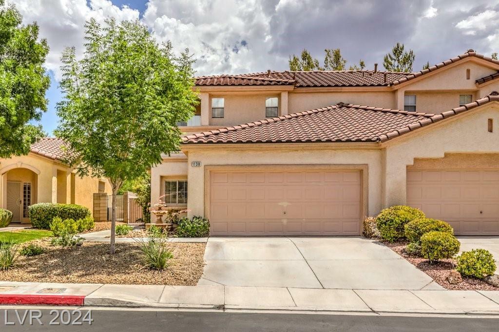 Property Photo:  1138 Evening Ridge Street  NV 89052 