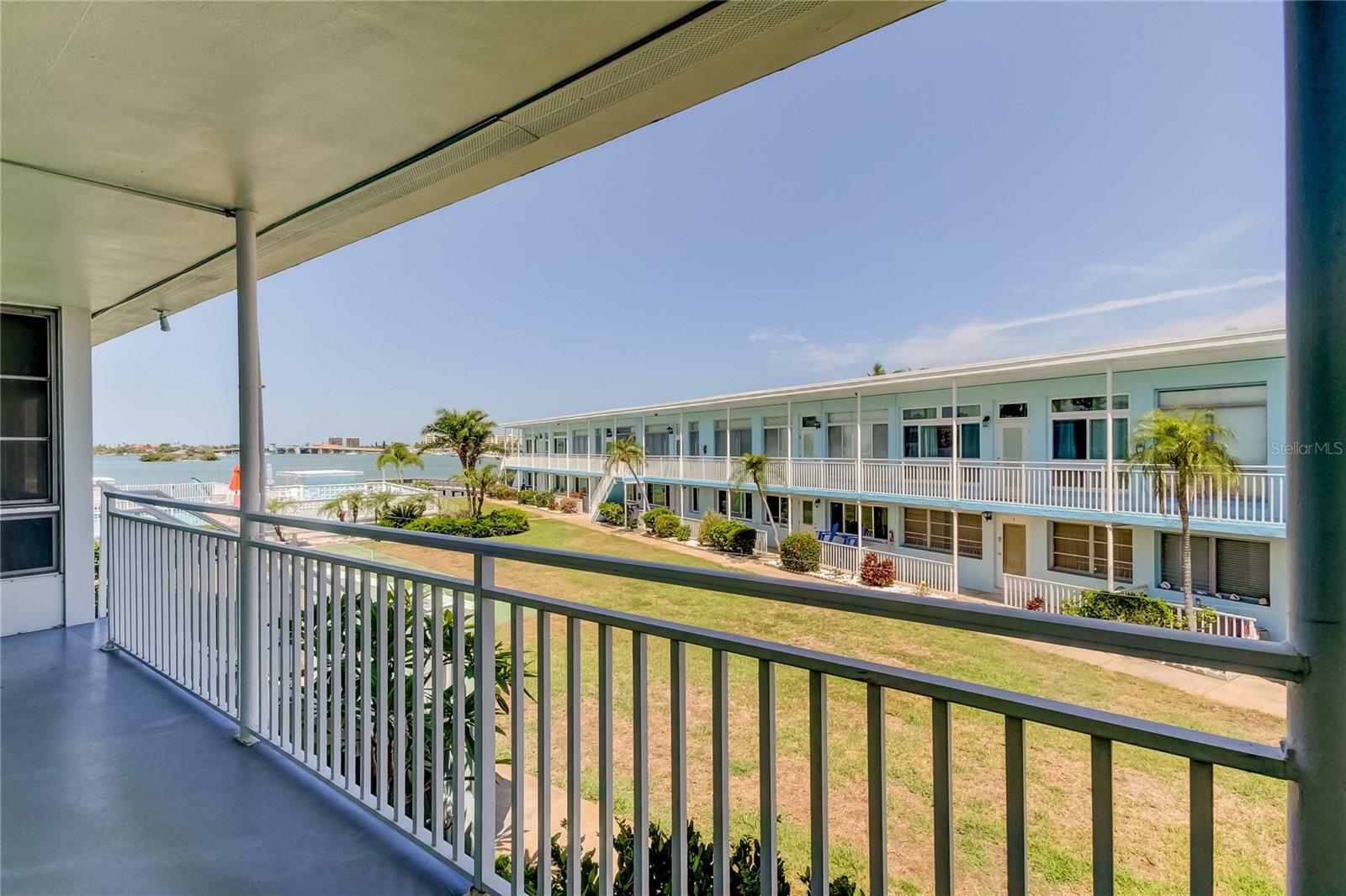 Property Photo:  1840 Shore Drive S 15  FL 33707 