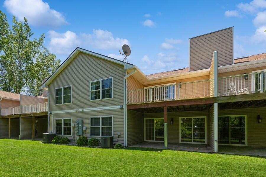 Property Photo: 5553 Ivy Path MI 49127
