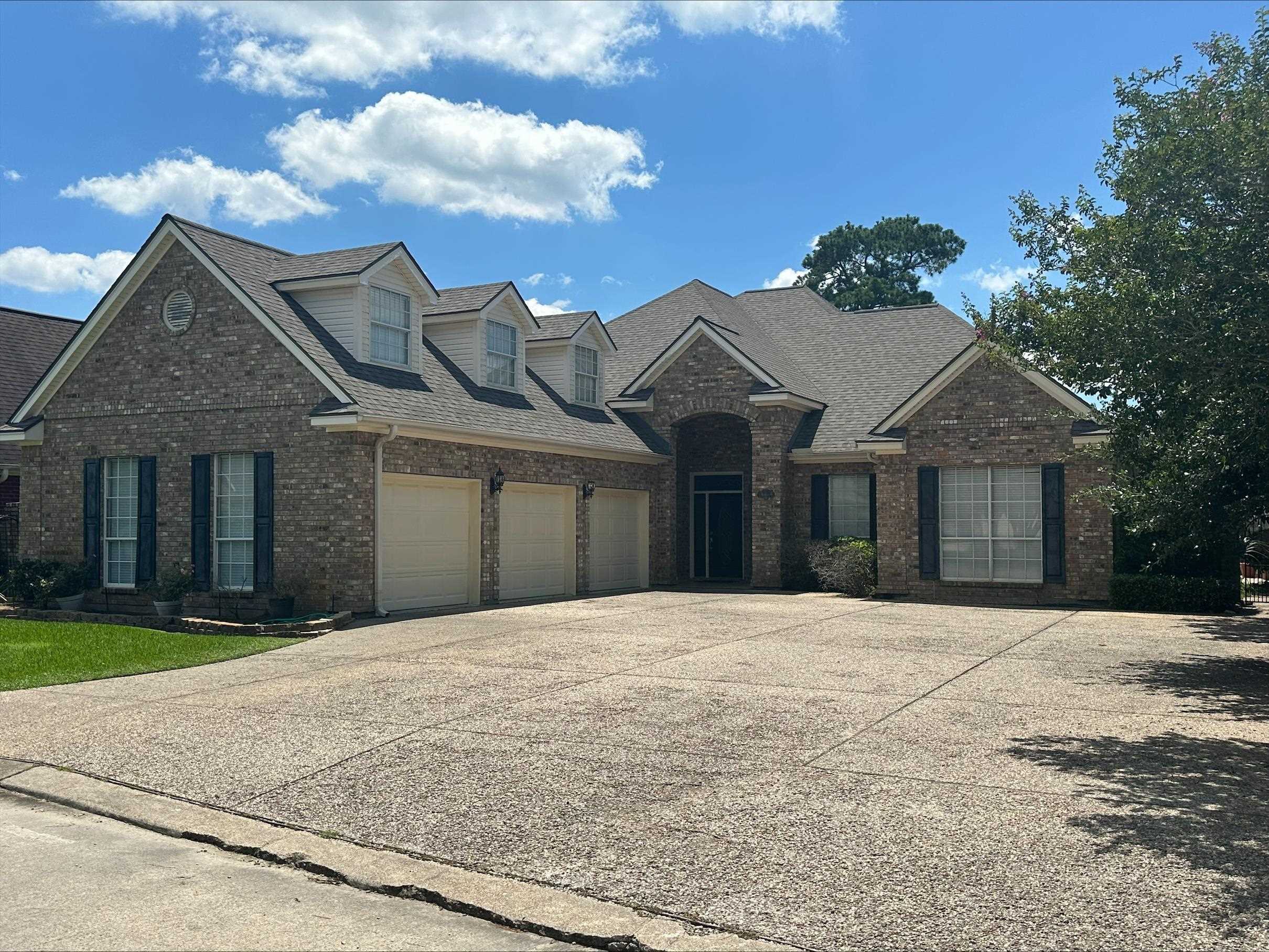 Property Photo:  6300 Chasse Gardens  TX 77632 