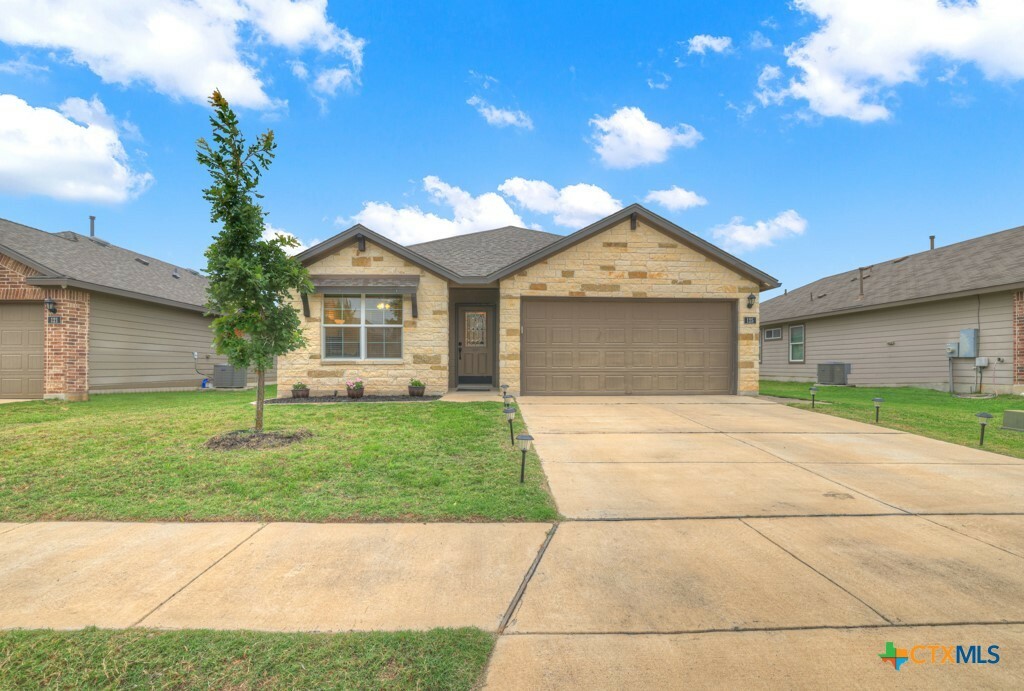 Property Photo:  125 Dieter Drive  TX 78666 