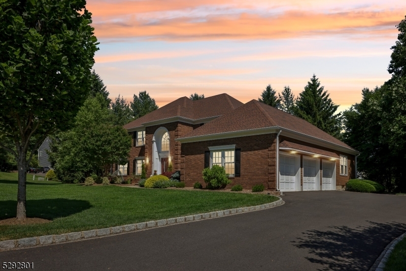 Property Photo: 1 McNab Ct NJ 08807