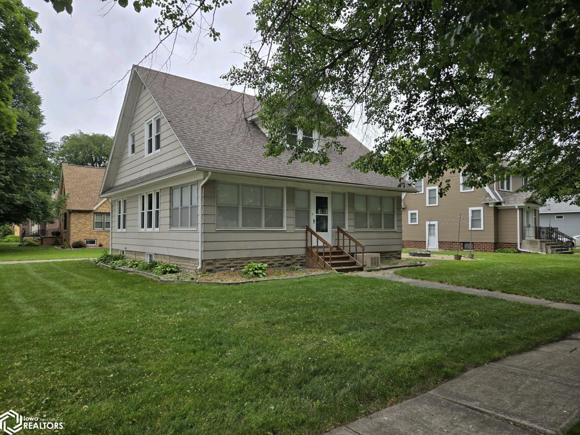 301 E Elm  Hubbard IA 50122 photo