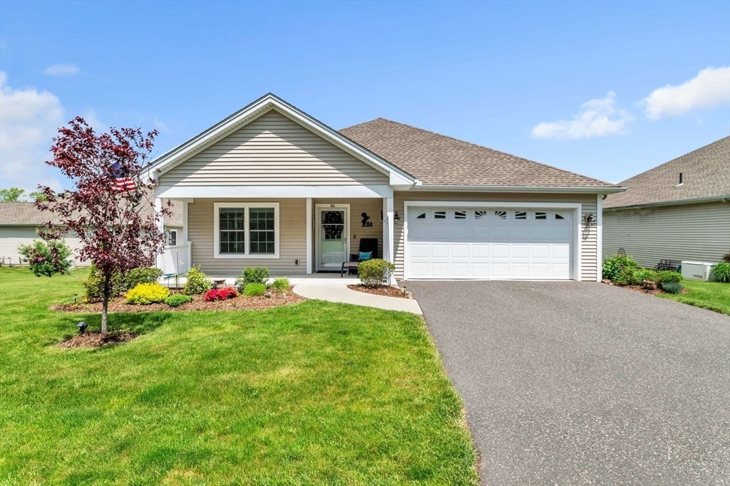 Property Photo: 86 Cherry 86 MA 01095