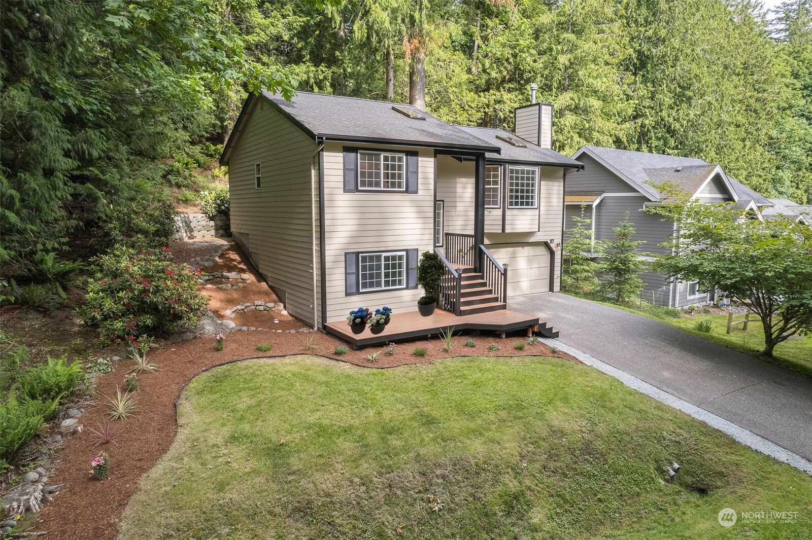 Property Photo:  37 Lost Fork Lane  WA 98229 