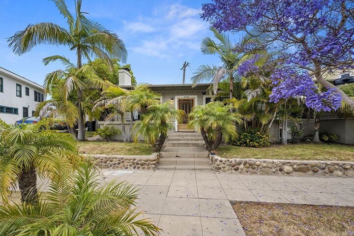 1830-32 Fort Stockton Dr  San Diego CA 92103 photo