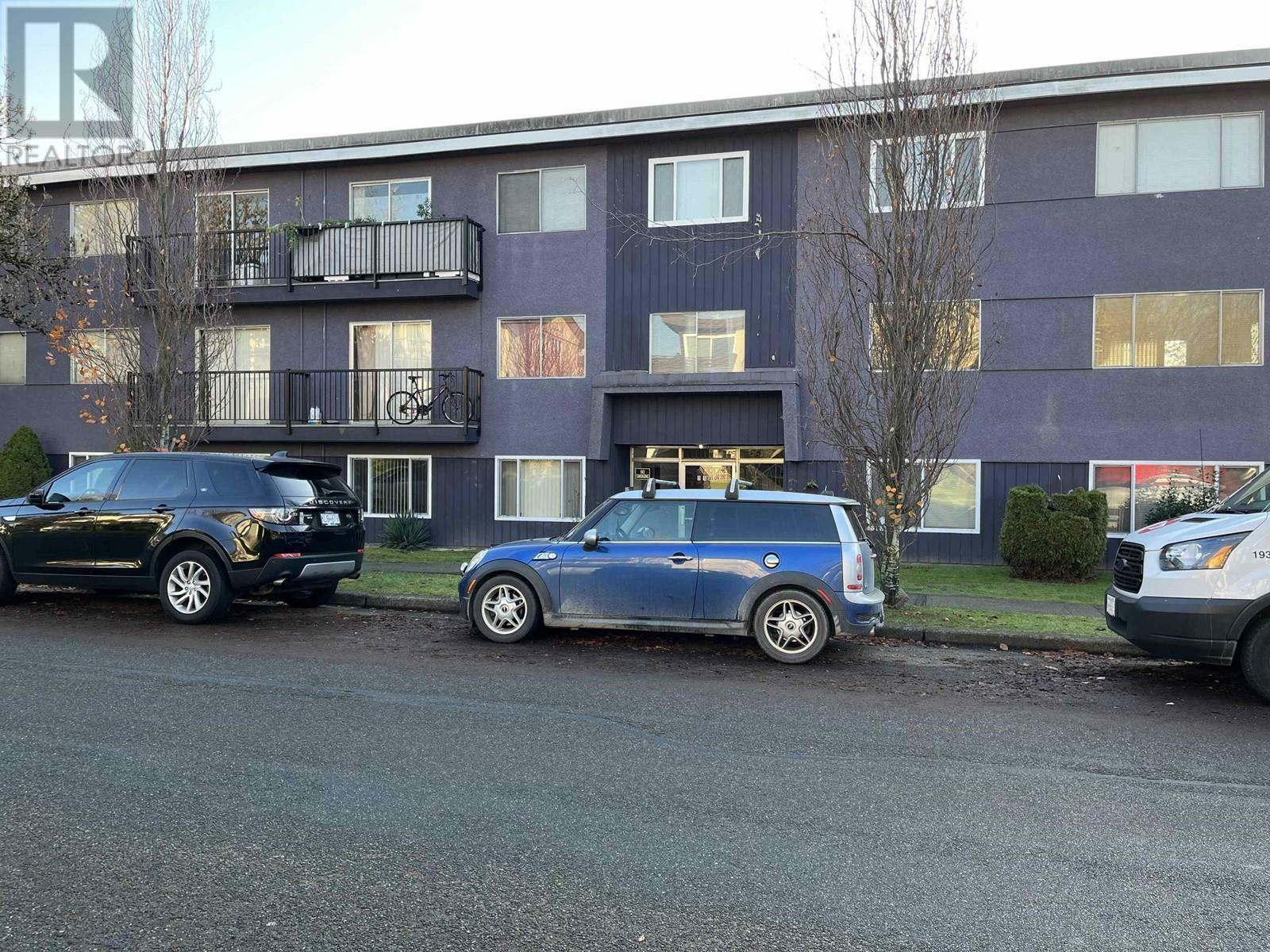 Photo de la propriété:  1180 West 71st Avenue  BC V6P 3A8 