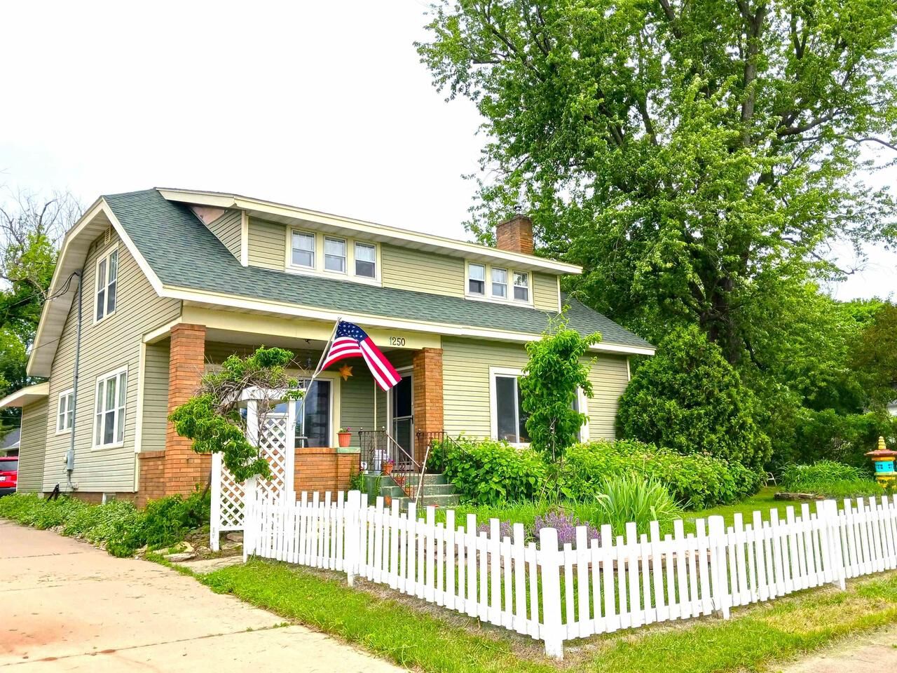 Property Photo:  1250 2nd Avenue South  WI 54495