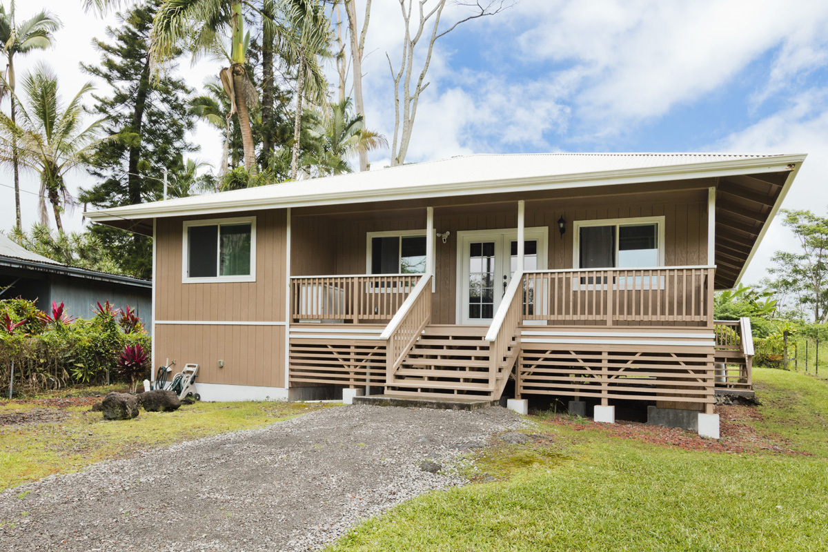 Property Photo:  2500 Ainaola Dr  HI 96720 