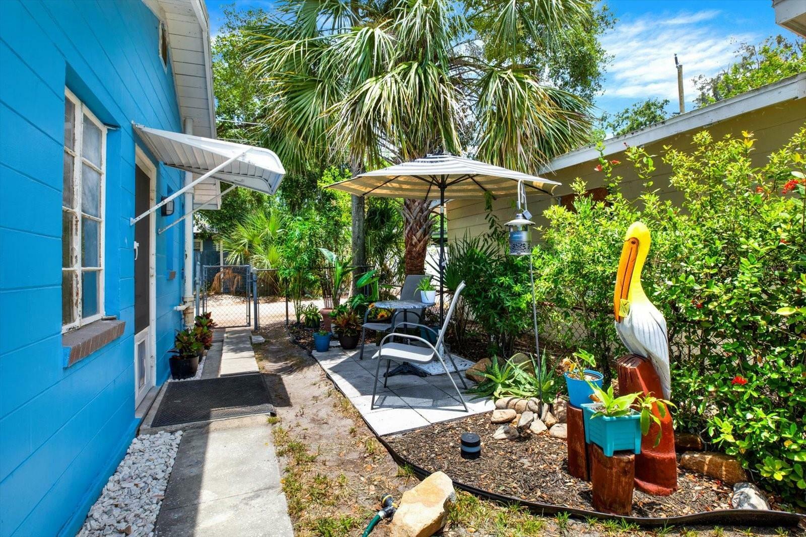 Property Photo:  675 17th Avenue S  FL 33701 