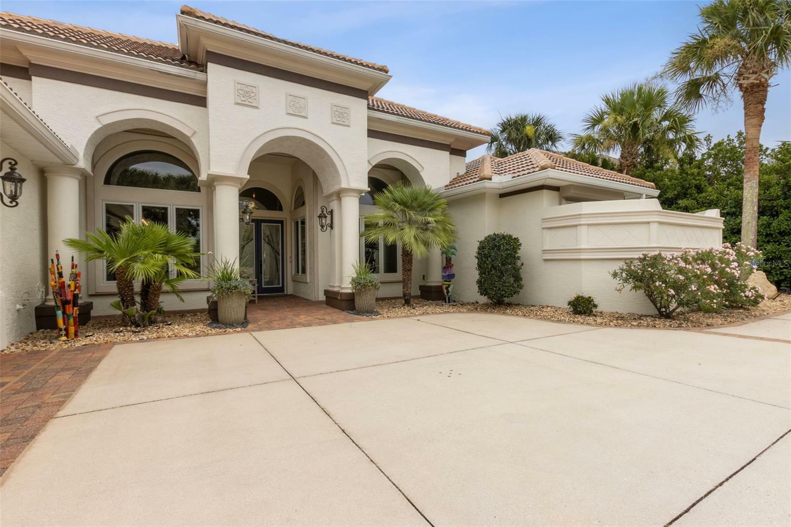 Property Photo:  113 Island Estates Parkway  FL 32137 