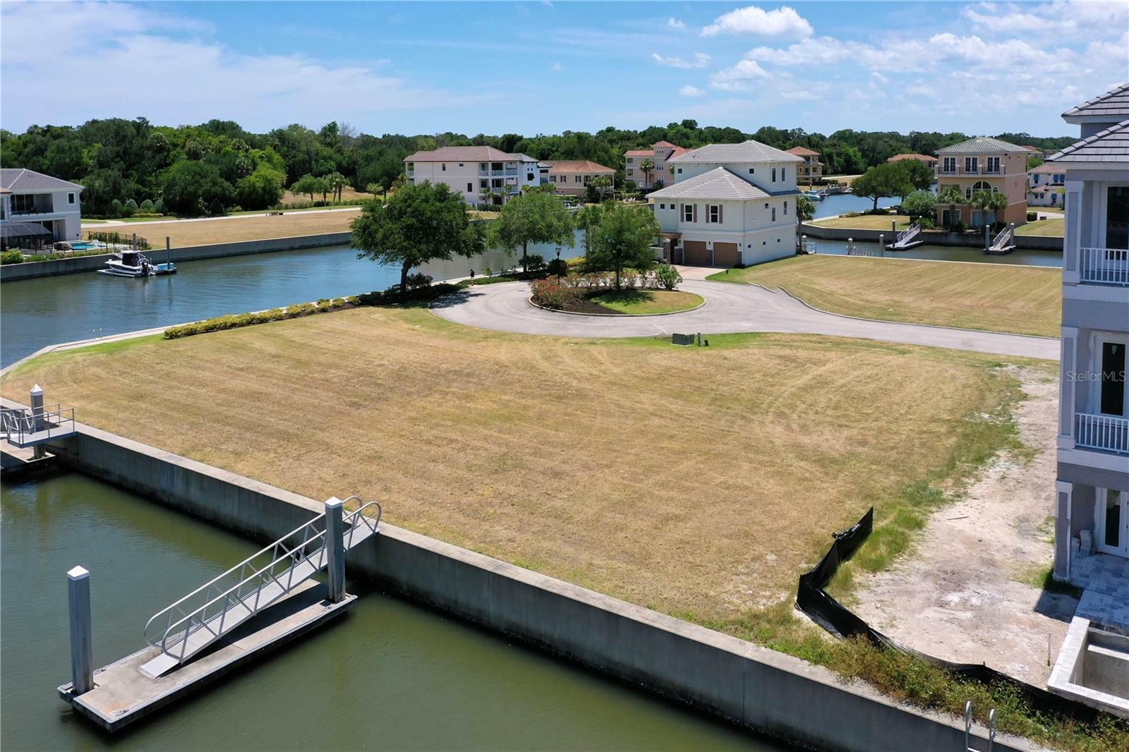 Property Photo:  20 Spinaker Circle  FL 32137 