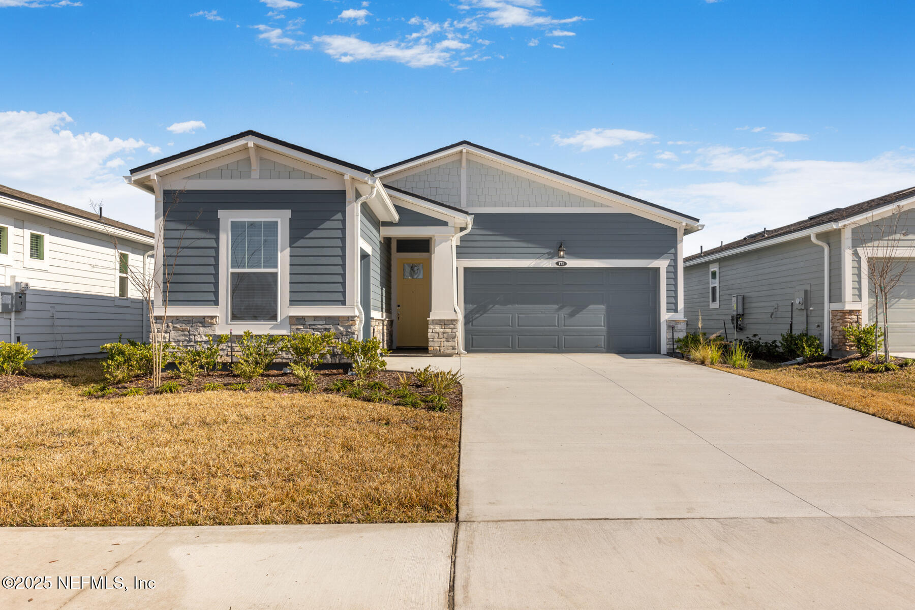 Property Photo: 171 Pelton Place FL 32259