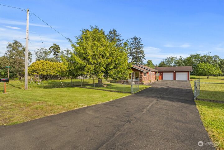 Property Photo:  801 W Ocean Avenue  WA 98595 