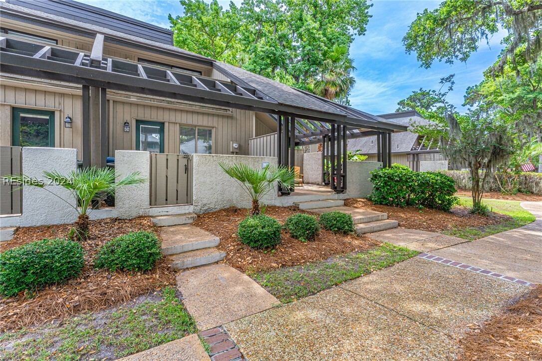 100 Shipyard Drive 306  Hilton Head Island SC 29928 photo