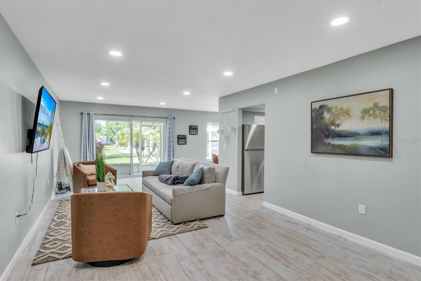 Property Photo: 6358 7th Avenue W 6358 FL 34209