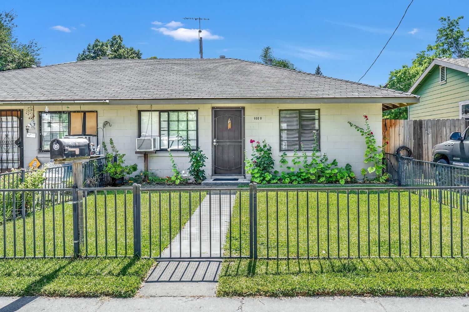 Property Photo:  600 2nd Street  CA 95694 
