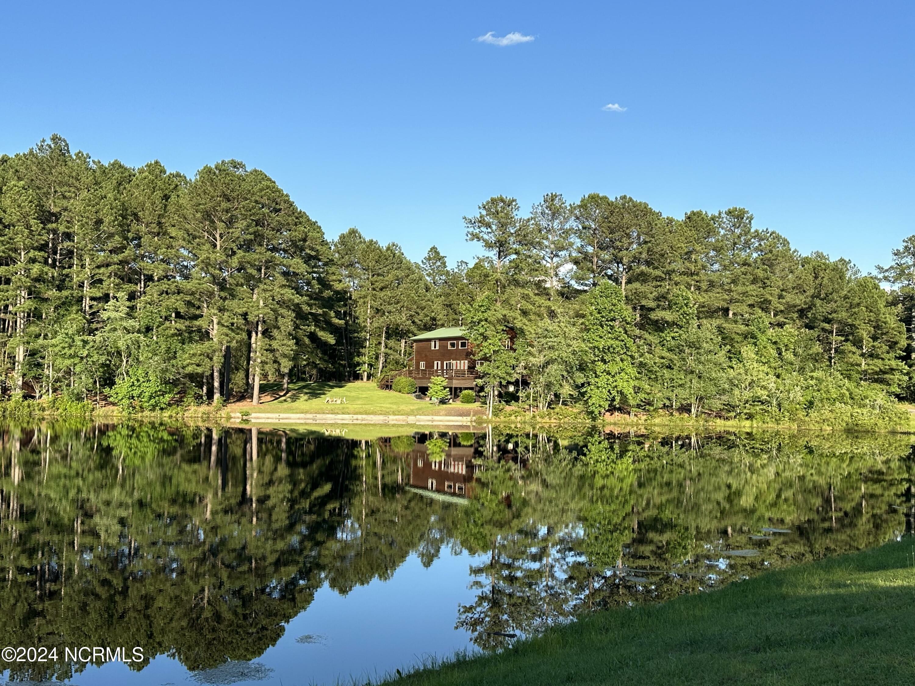 Property Photo:  105 Lakewood Drive  NC 28315 