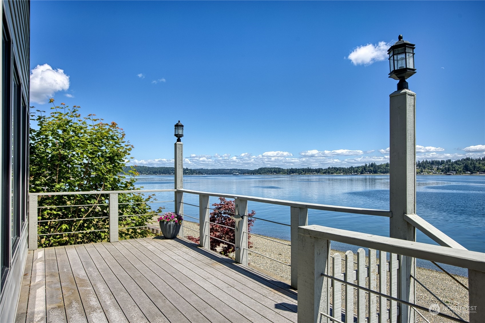 Property Photo:  924 Shore Drive  WA 98310 