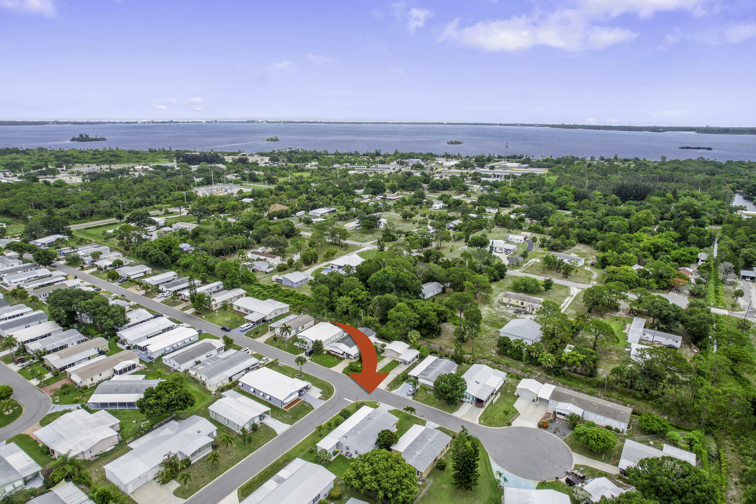 Property Photo:  201 Calico Court  FL 32976 