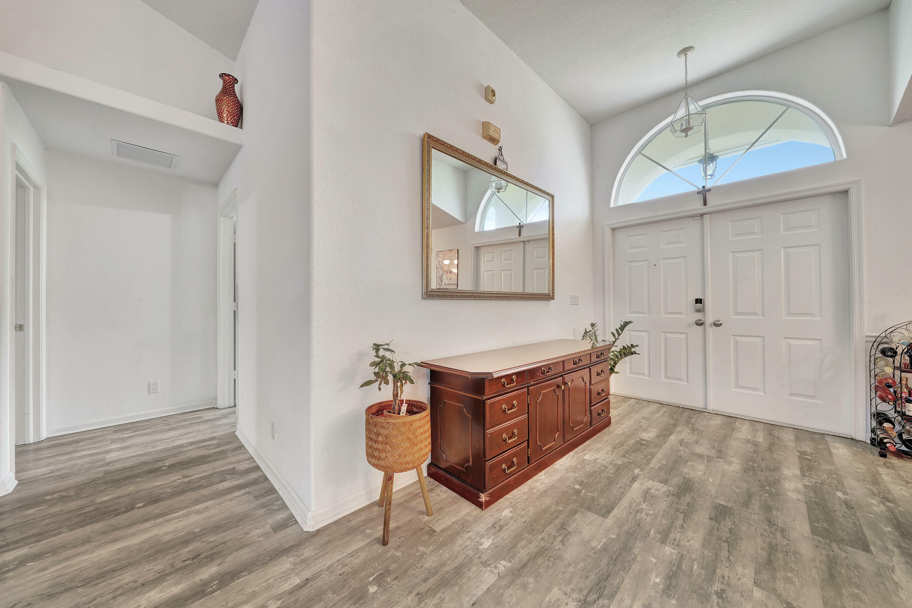 Property Photo:  333 SE Cork Road  FL 34984 