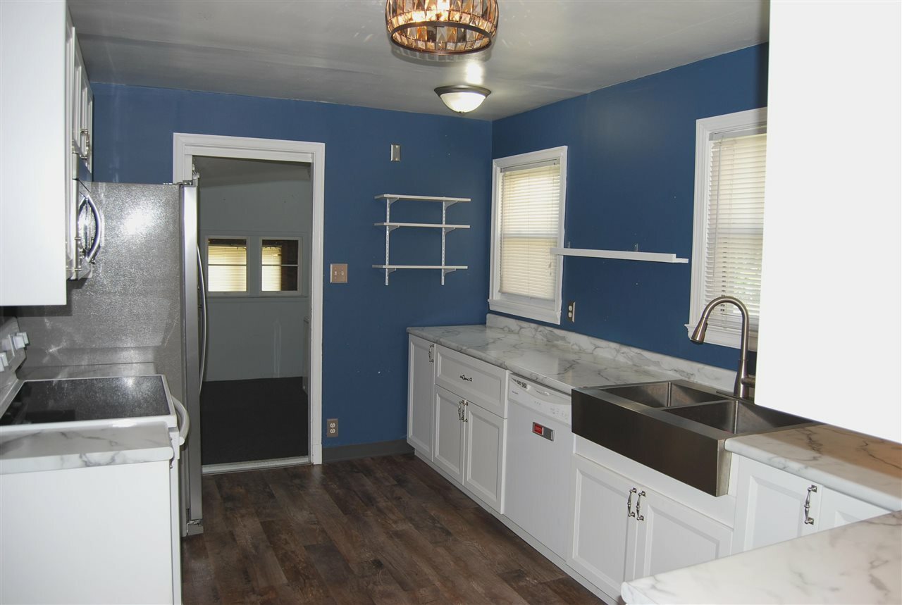 Property Photo:  333 W National Road  IN 47374 