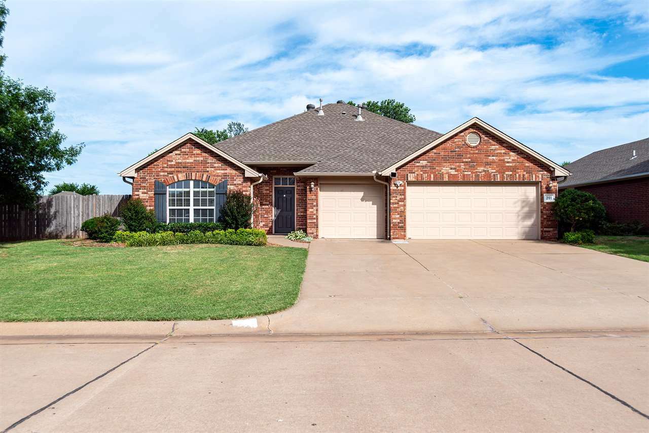 Property Photo: 201 S Keats OK 74074