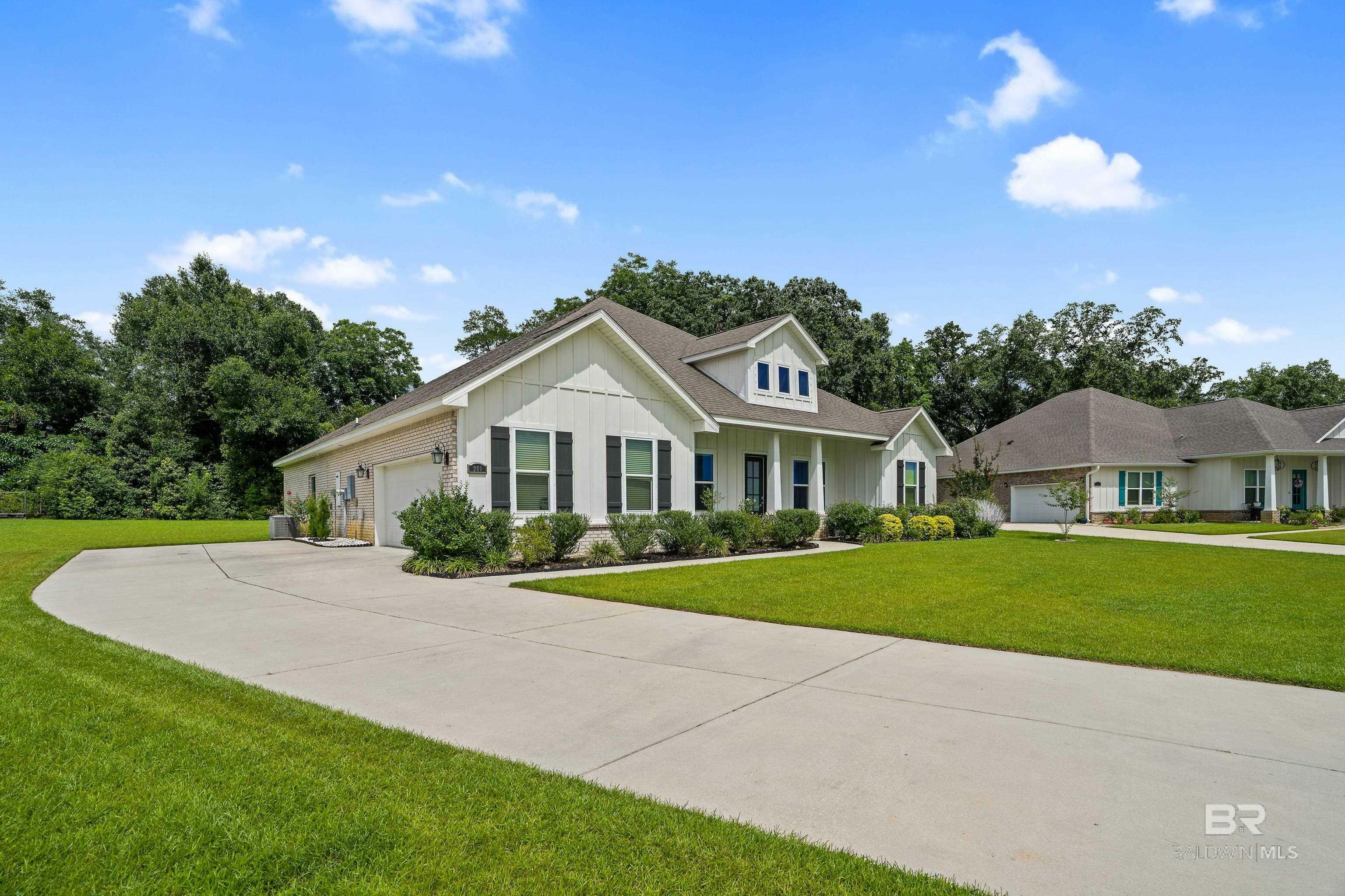 Property Photo:  360 Nandina Loop  AL 36532 