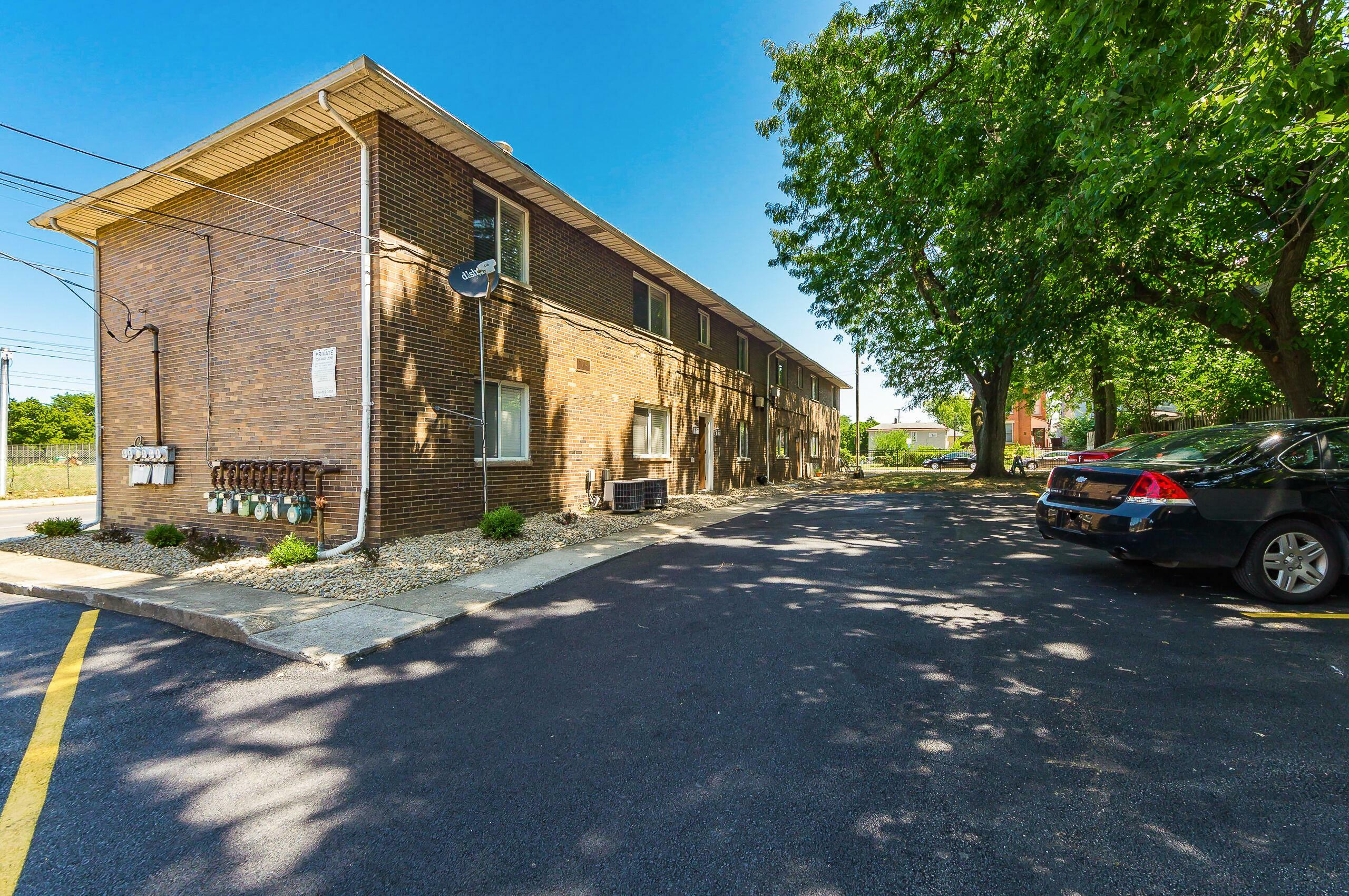 199 W 5th Avenue  Columbus OH 43201 photo