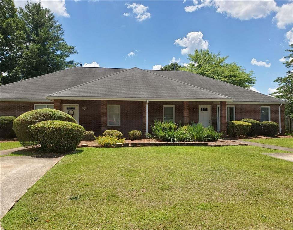 Property Photo:  2107 SE Fairway Court SE  GA 30013 