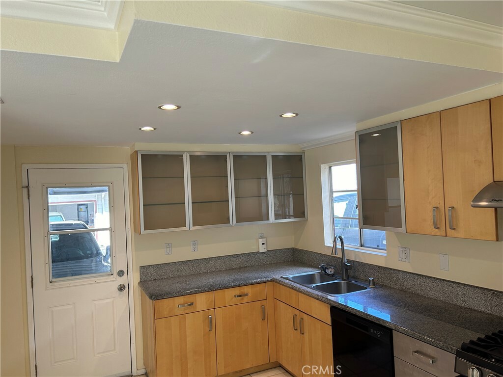 Property Photo:  732 255th Street F  CA 90710 