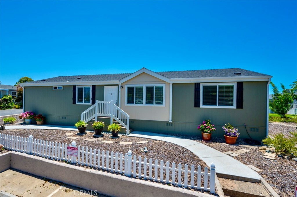 Property Photo:  765 Mesa View Drive 1  CA 93420 